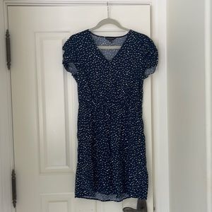 Navy and white Banana Republic dress size M petite